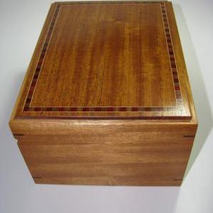 Fine Handcrafted Mahogany Memory Box Featuring An..