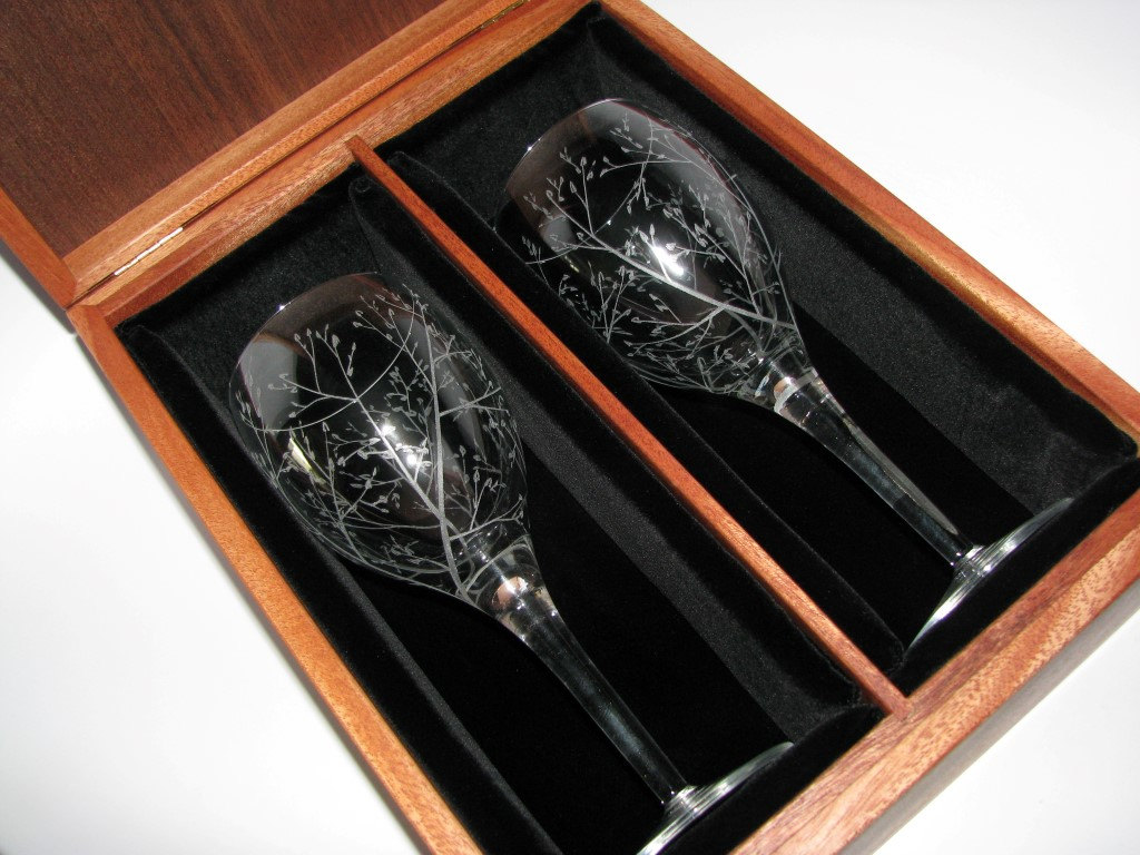 Wine Glass Box For Weddings And Anniversaries. Love Letter Box. Walnut And Mahogany Glass Box Hand Upholstered In Premium Velvet