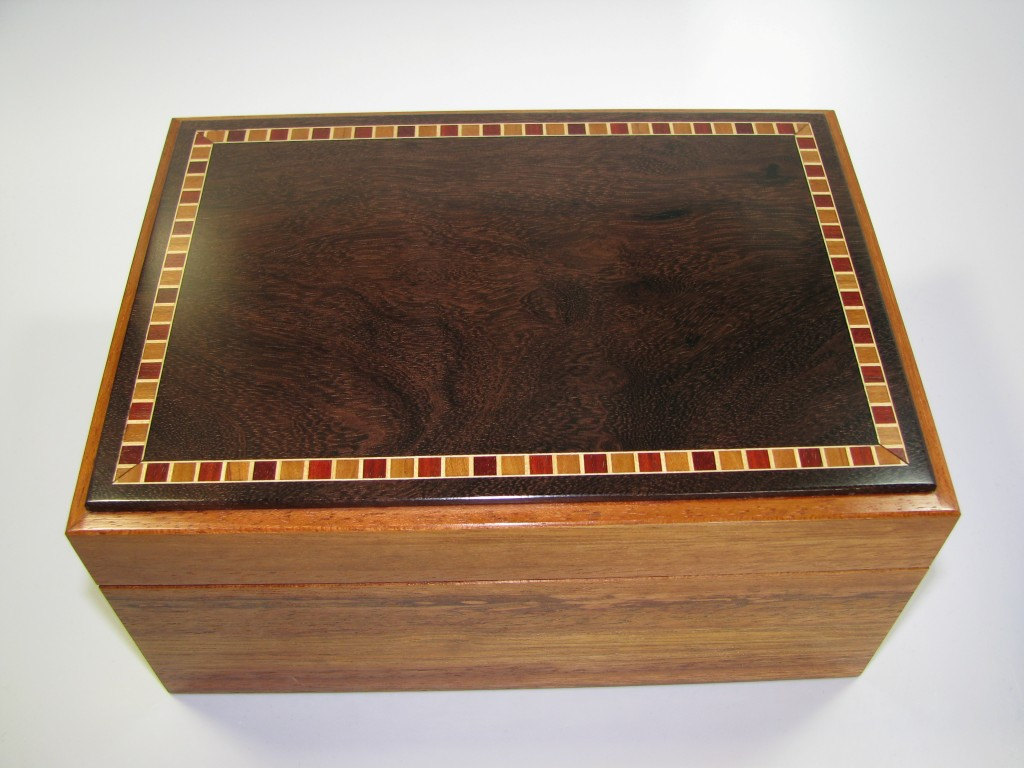 Premium Keepsake Box Made From Exotic Lumber Species. Inlaid Top. High Gloss Finish. 8.25" X 6" X 4"